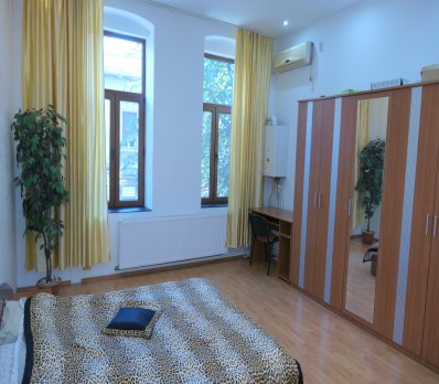 Apartament la casă